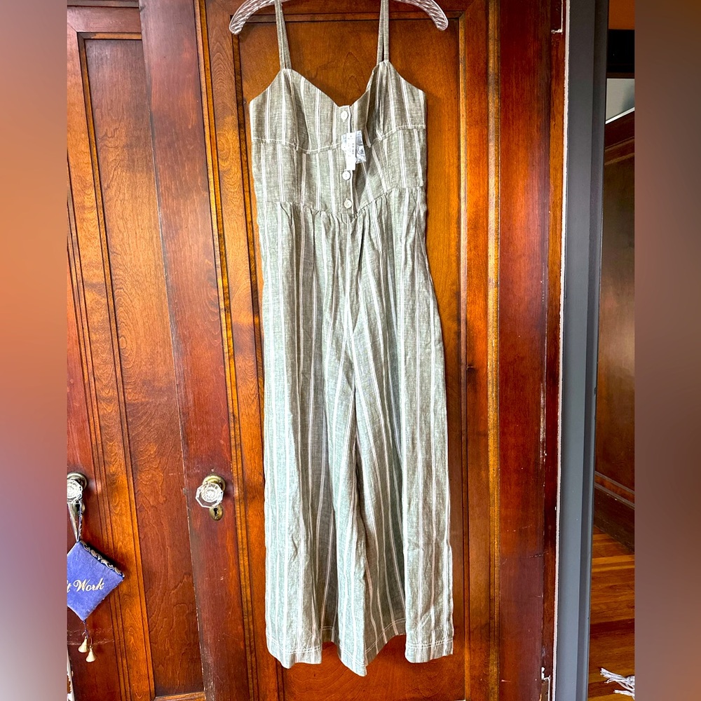 Madewell Sleeveless Wide-Leg Jumpsuit in 100% Linen